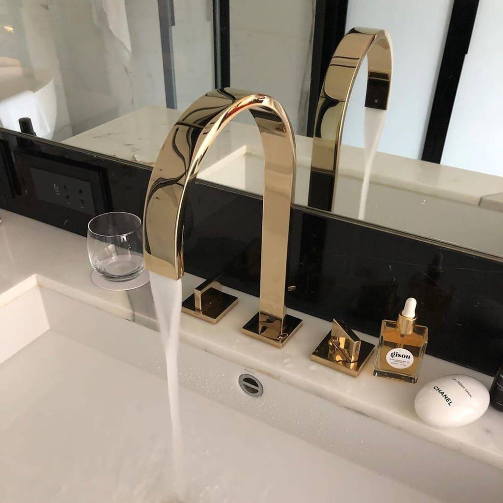 خلاطات واكسسوارات